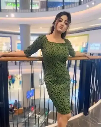 Call Girl Service in Yawal